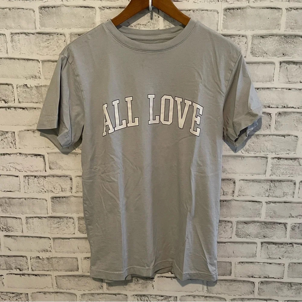 Women's ALL LOVE gray Tee Small